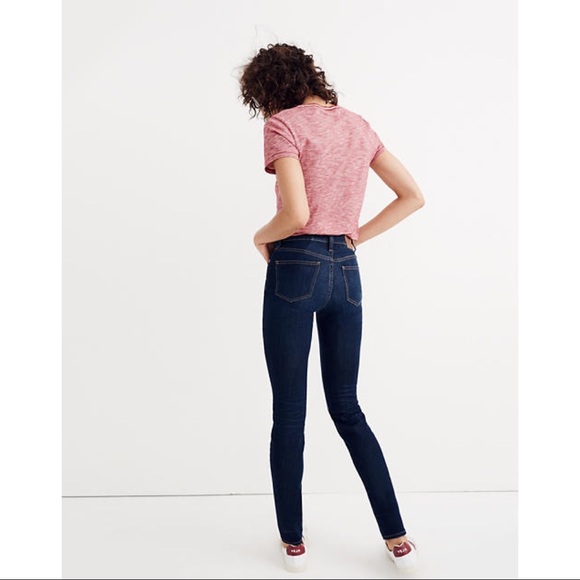 Madewell 9" Mid-Rise Skinny Jeans in Larkspur Wash - Picture 2 of 5